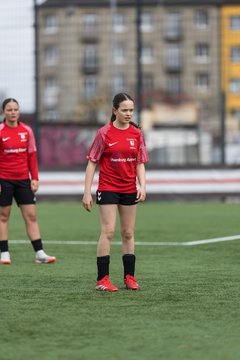 Bild 9 - wBJ FC St. Pauli - Walddoerfer SV : Ergebnis: 3:4